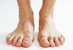 Come capire chi mente, guardando i suoi... piedi!