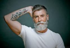 Philippe Dumas, il pensionato - hipster fa impazzire la Francia