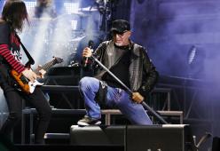 Vasco Rossi trionfa a Lignano Sabbiadoro, le foto