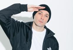 Fabri Fibra a 105 Mi Casa, venerdì 1 luglio alle 18.00!