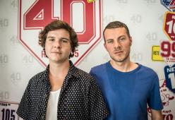 Lukas Graham, frontman della band danese, ospite di Max Brigante  a 105 Mi Casa 