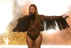 Adele e Beyoncé: gli MTV Awards sono al femminile
