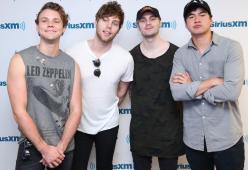 5 Seconds Of Summer: arriva "Girls Talk Boys". Guarda il video
