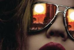 She Sets The City On Fire