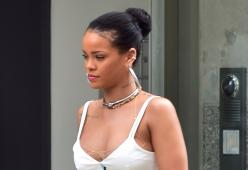 Rihanna nuda per la quinta stagione di Bates Motel

