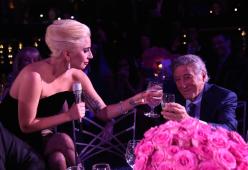 Lady Gaga e Stevie Wonder cantano per Tony Bennett. Guarda i video
