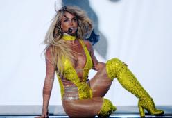 Britney Spears delude agli MTV Music Awards
