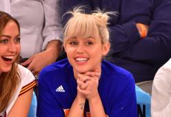Miley Cyrus: l'MTV Awards del 2014 finisce su eBay
