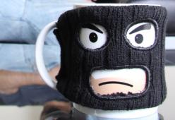 Fare colazione con il sorriso: ecco le tazze più belle e divertenti