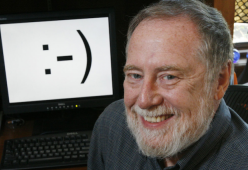 Lo smile nasceva 34 anni fa: ecco come!