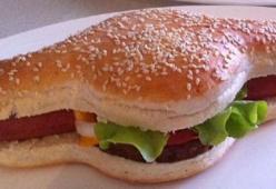 Nasce l'Hamdog, metà hamburger e metà hot dog!