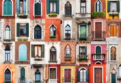 Le finestre del mondo in una gallery