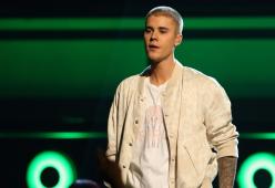Justin Bieber invita sei ragazze in hotel a Praga
