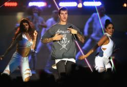 Justin Bieber: una "Mannequin Challenge" da record a Bologna

