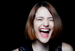 Ridere troppo fa male, lo dice la scienza