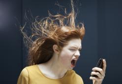 10 "cattive abitudini" dei fidanzati che le donne analizzano con cura