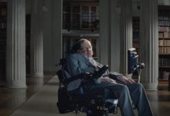 Stephen Hawking: “Obesità e sovrappeso tra le cause dell'estinzione dell'umanità”