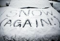 Intrappolati nella neve con l'auto? Ecco cosa fare!