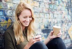 9 miliardi di volte al giorno: ecco quanto controlliamo i nostri smartphone