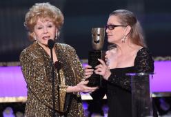 Morta Debbie Reynolds. Le ultime parole per la figlia Carrie Fisher