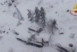 Terremoto: slavina sul Gran Sasso. Travolto l'Hotel Rigopiano