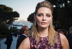 Mischa Barton di nuovo nei guai: ricoverata per presunti problemi mentali