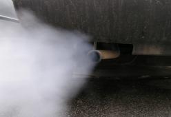 Arriva l'inchiostro fatto con lo smog prodotto dalle nostre automobili