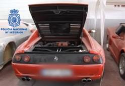 Ferrari e Lamborghini contraffatte vendute sul web a 40 mila euro. Arrestate tre persone in Spagna