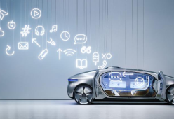 Addio chiave dell'auto: nei prossimi anni basteranno app e impronte digitali