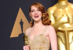 Oscar, il dettaglio "politico" del vestito di Emma Stone che nessuno ha notato