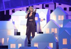 Katy Perry attacca (di nuovo) Donald Trump  