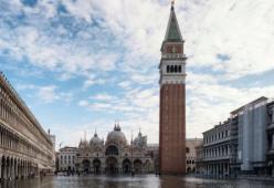 Allarme Mediterraneo,il livello del mare salirà di un metro entro il 2100