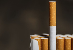 Rincari sulle sigarette, ad aprile nuovi aumenti dai dieci ai venti centesimi