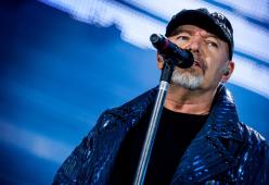 Vasco Rossi: Modena vara il piano-sicurezza
