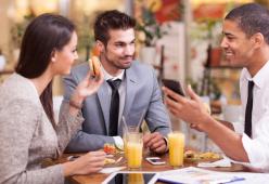 Il segreto per perdere peso? Mangiare di più