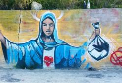 “Nostra signora della Munnizza”, ecco il provocatorio murales in provincia di Siracusa