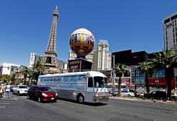 Come farsi passare la sbronza? Sull'autobus!
