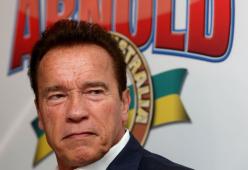 Offende gli atleti disabili, Arnold Schwarzenegger gli risponde per le rime
