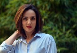 Ambra è single, e i fan sognano il ritorno di fiamma con Renga