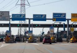 Multe ai caselli autostradali, cambiano le regole