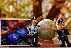 La polizia si fa social: multe agli hotel con recensioni negative