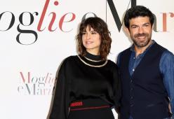 Kasia Smutniak e Pierfrancesco Favino... "Moglie e Marito" a 105 Mi Casa! 