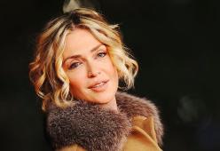 Auguri a Paola Barale che oggi compie 50 anni!