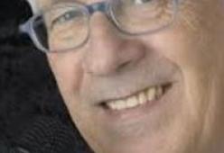 Intervista a PEPPINO DI CAPRI in gara nel 1991
