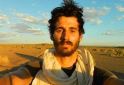 Into the Wild: viaggia da solo per mesi nella natura selvaggia

