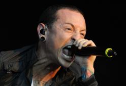 Chester Bennington, leader dei Linkin Park, ricorda Chris Cornell