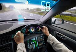 Esame della patente: in futuro arriveranno i visori per la realtà virtuale