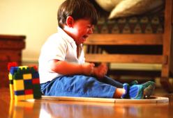 Arezzo, violenze sui bimbi dell'asilo: maestra interdetta per un anno