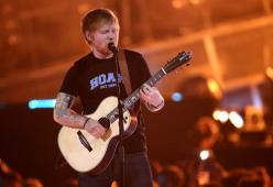 Ed Sheeran canta Britney Spears. Ecco la cover di "Baby One More Time"!