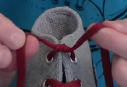 Video: come allacciarsi le scarpe in un secondo!